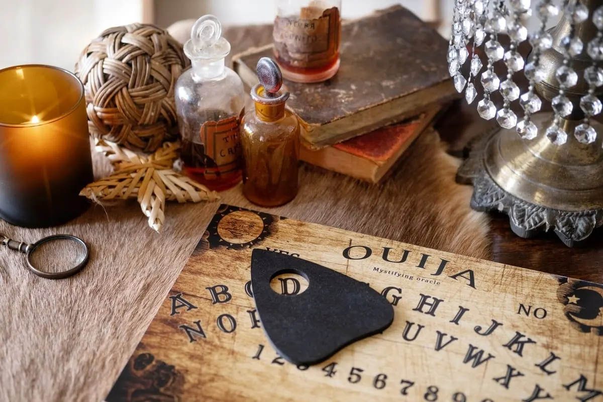 When Should You Speak With a Psychic Reader